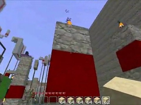 Minecraft : Kouranne et Mikefraise dans les jeux funs pour les serveurs