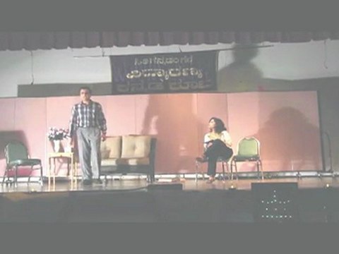 VIDYARANYA KANNADA KOOTA: DEEPAWALI 2011:ALAMELU IYENGAR'S PLAY: SAAMARASYAKKE ONDU SALAHE Part 3