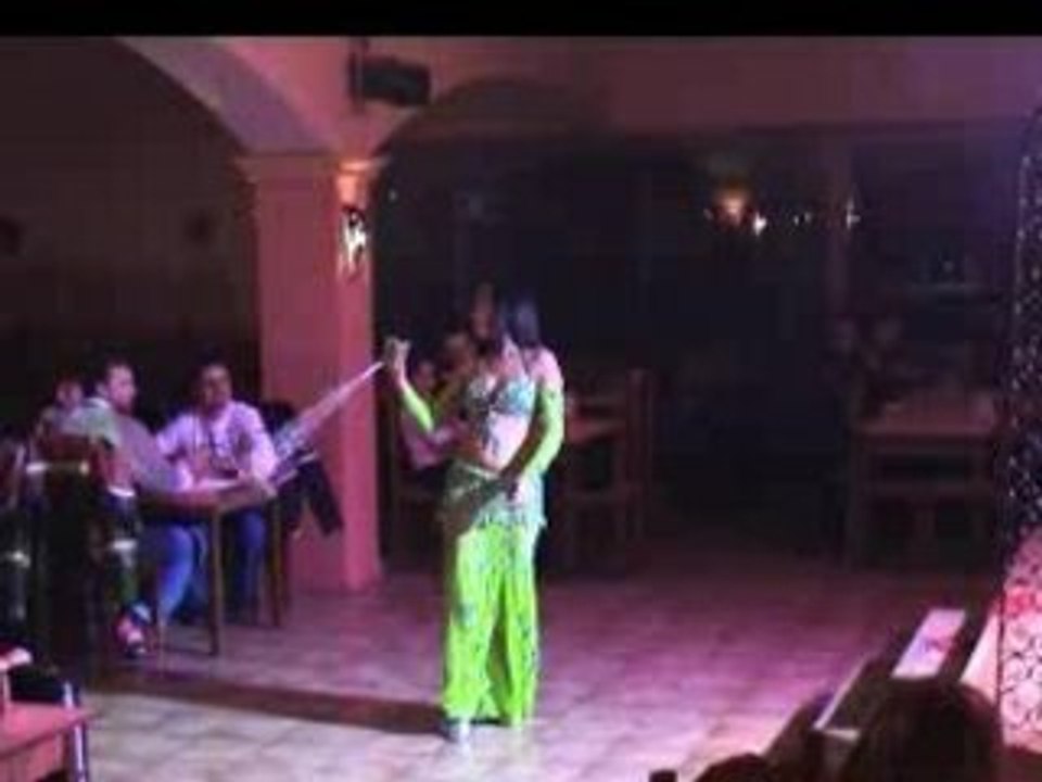 Une danseuse superbe