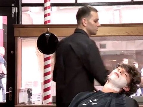 How To Give Yourself An Old Fashioned Barber Shave
