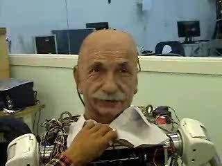 Albert "robot" Einstein