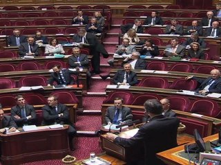 [En séance] Débat agité sur le droit de vote des étrangers non ressortisants de l'UE