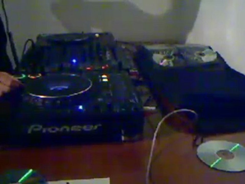 Unreality Dj, Electro live