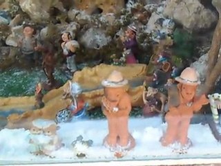 SAM_0464 Crèche de Roberto à Aspremont (06),décembre 2011;vidéo prise de jour.