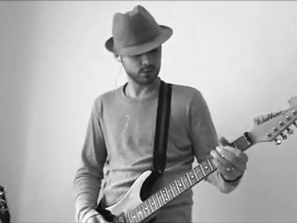 Rihanna - We Found Love - Live Guitar Cover - One Shot Impro By Menjesbi