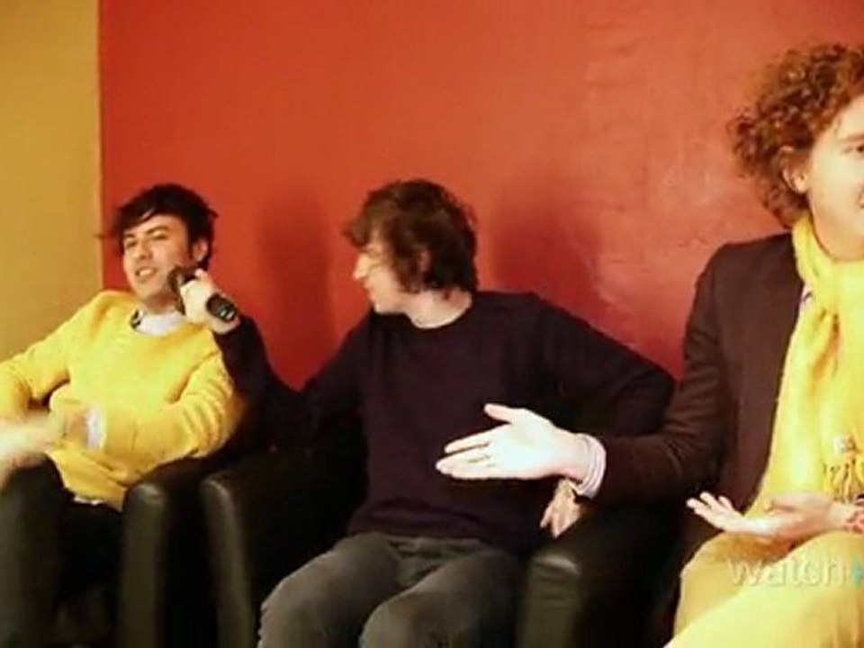 The Kooks vs. Arctic Monkeys: Luke Sets Record Straight