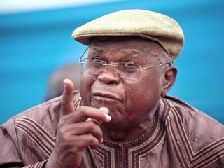 RDC: Tshisekedi se déclare "président élu"