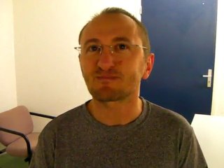 L'histoire des ours pandas racontée par un saxophoniste qui a une petite amie à Francfort