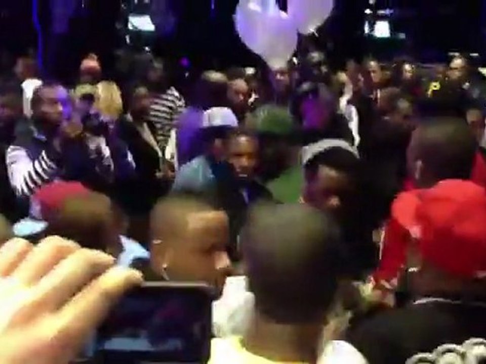 big-thirsty-groupie-chick-wants-yo-gotti-autograph-on-her-chest
