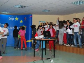 Bay İfade ile "gönüllü olmaya ne dersin?" semineri