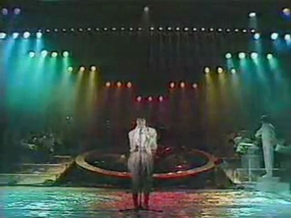 荻野目洋子　ダンシング・ヒーロー