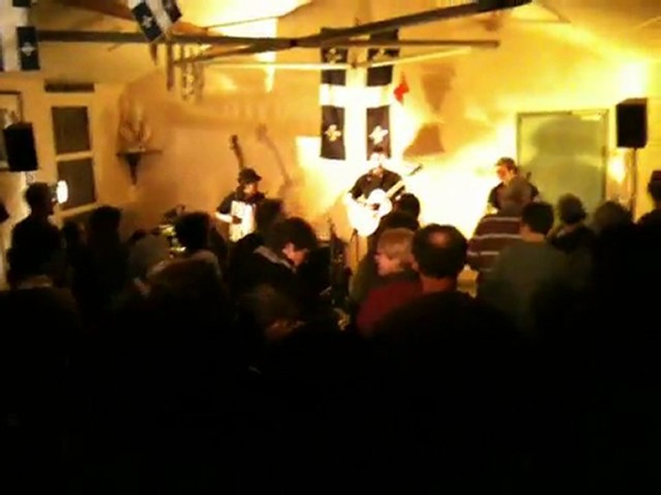 Extrait concert québec, Bon débarras 2011