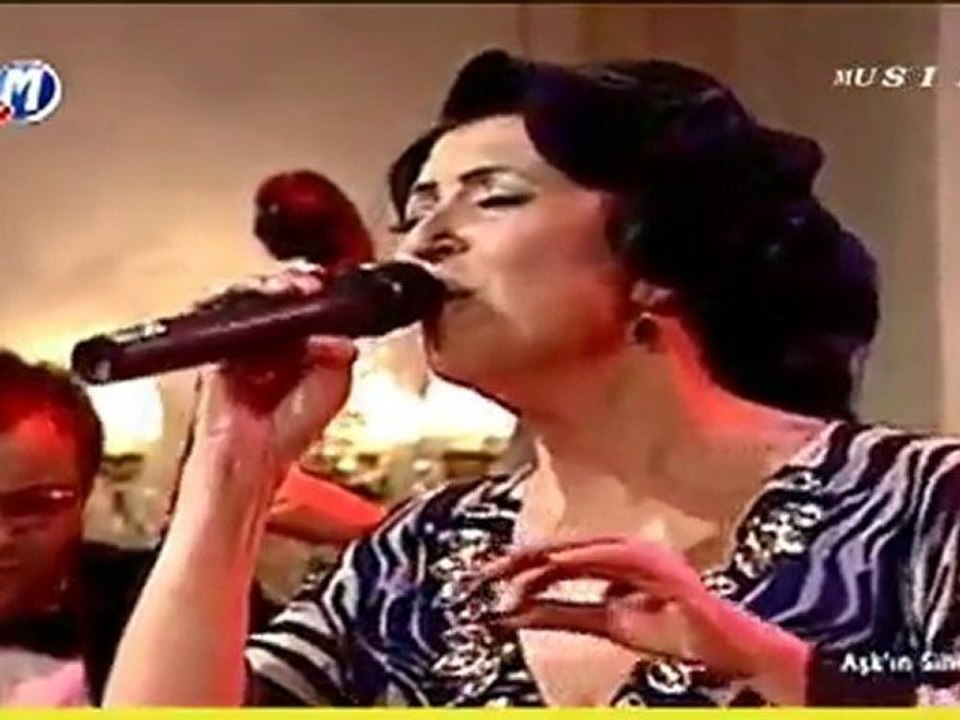 Melihat Gülses ~ Bir akşam son defa seni görmeden.HD