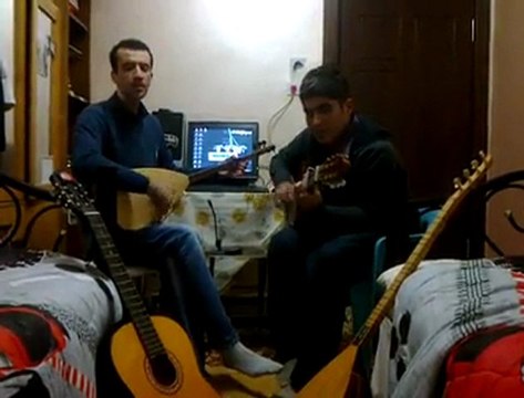 Arayı Arayı Amatör Çekim Süper Yorum Halit GÜNGÖRDÜ & Bilal ÖĞÜTÇÜ ( Canlı Performans)