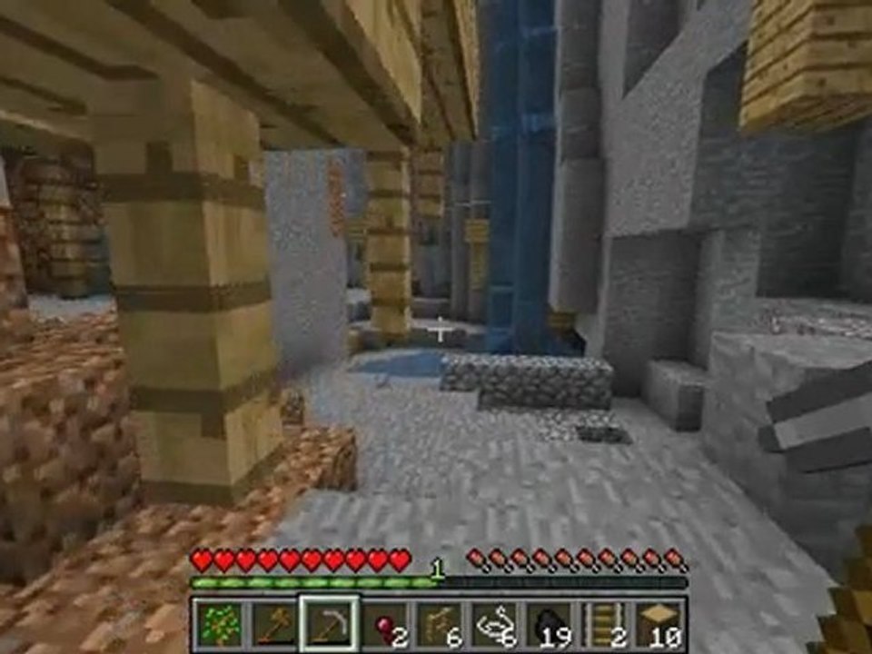 Minecraft Оцеляване Еп.2 - 2 диаманта и злато