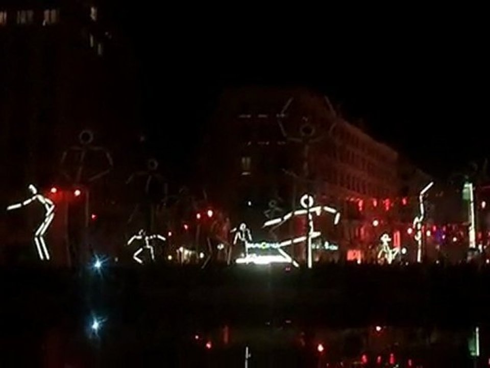 Fête des Lumières LYON 2011 - Place de la République