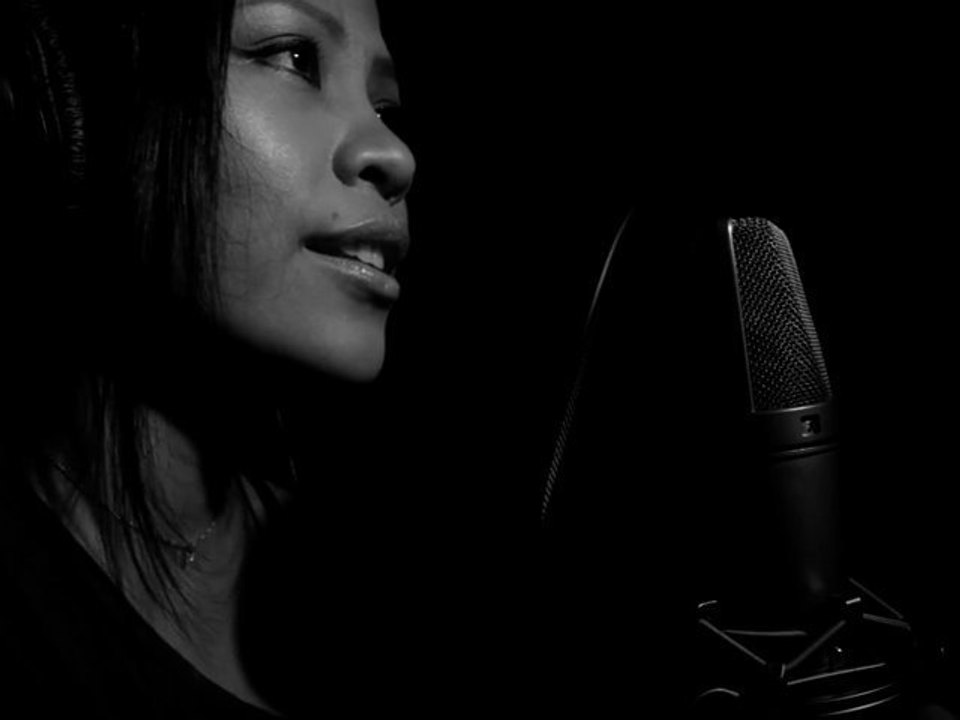 Adele - Someone like you | cover by Nira Diana