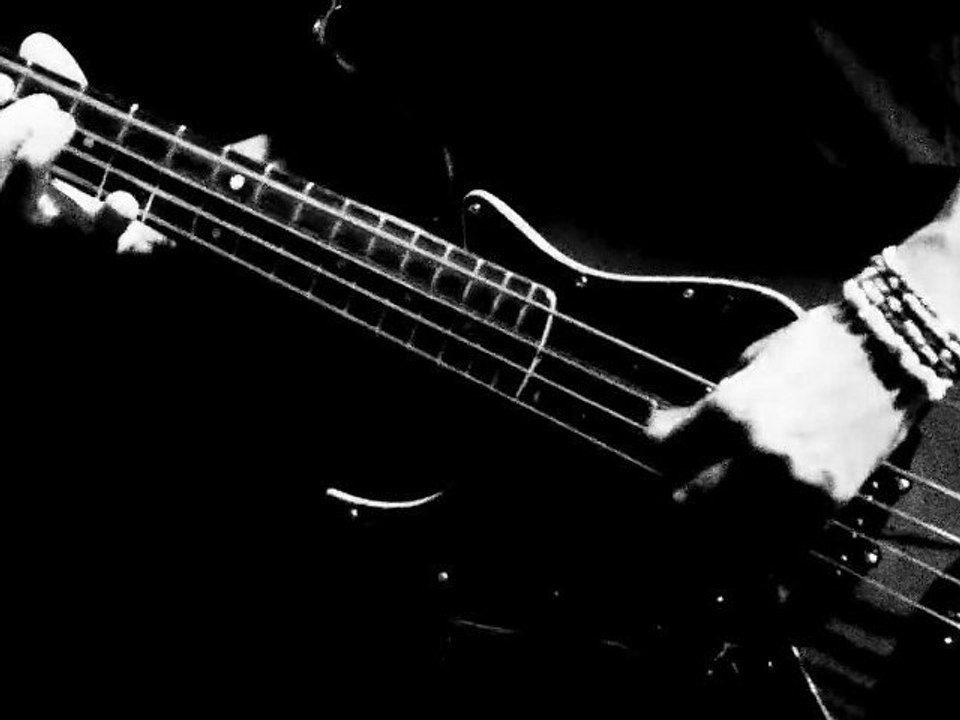 Ysé - live aux Trois Baudets - Les pluies diluviennes