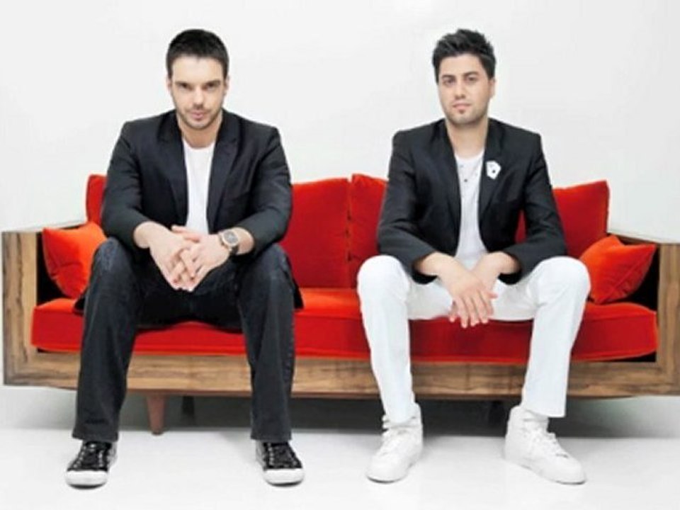 Huseyin Karadayi & Serkan Cagri - Muhtacim ( Endorphin 2011 )