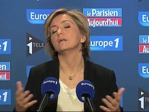 Le sénat socialiste n'a pas de politique économique