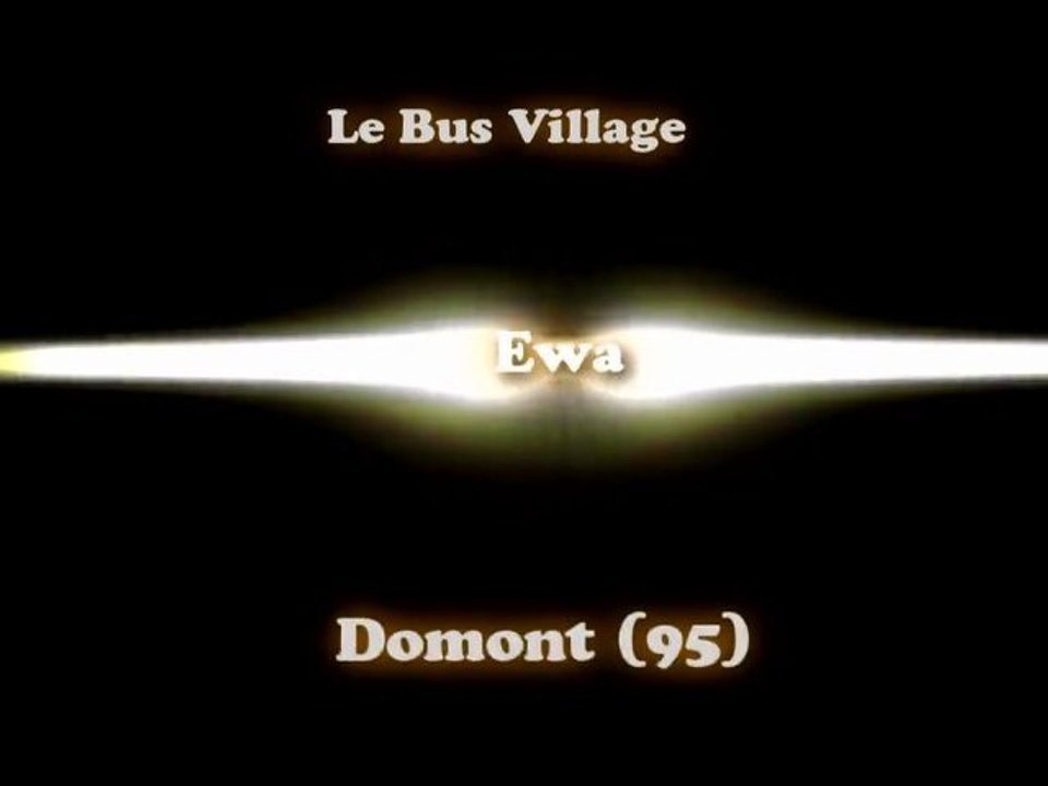 Soirée de sélections du championnat d'île-de-France de karaoké au Bus Village (Domont, 95) - Interprêtation de Ewa