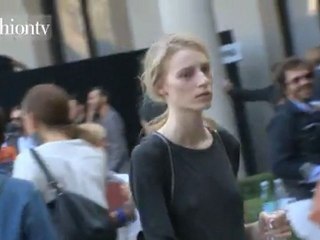 First Face #3 Julia Nobis - Spring 2012 Countdown | FTV