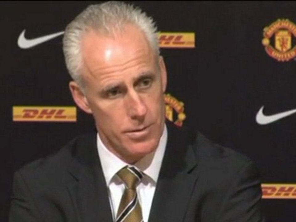 Trener Wolves: Man Utd strzelał nam między nogami