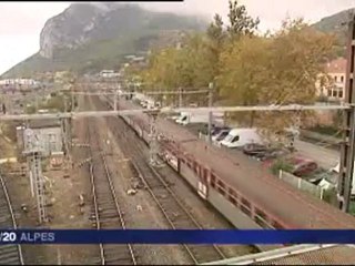 Protestation des usagers contre la suppression de 3 trains sur Grenoble-Gap le 091211