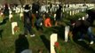 Thousands of wreaths placed at Arlington cemetery to honor fallen U.S. veterans