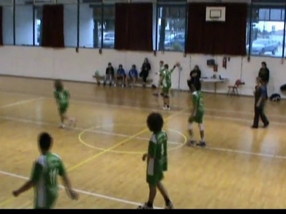 -16G Ré-Loulay 3dec2011 clip