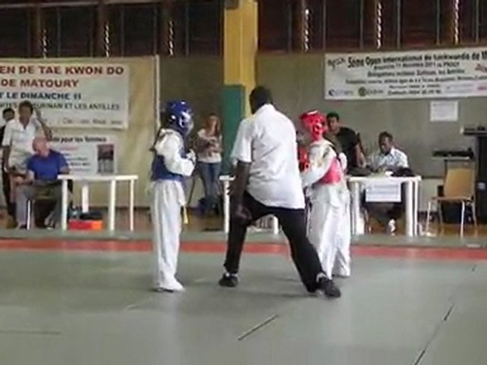 debut combat Elisa Gilliant