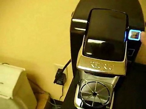 Keurig Mini Plus Personal Brewer Platinum + K cups Variety Pack