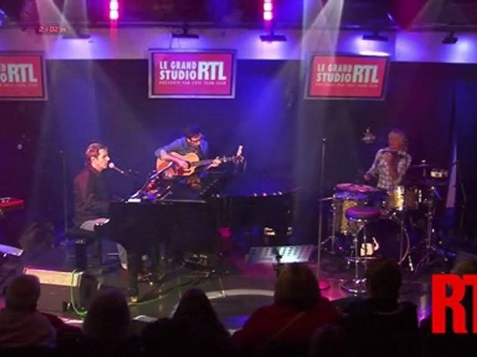 Julien Clerc - Hotel des caravelles en live dans le Grand Studio RTL