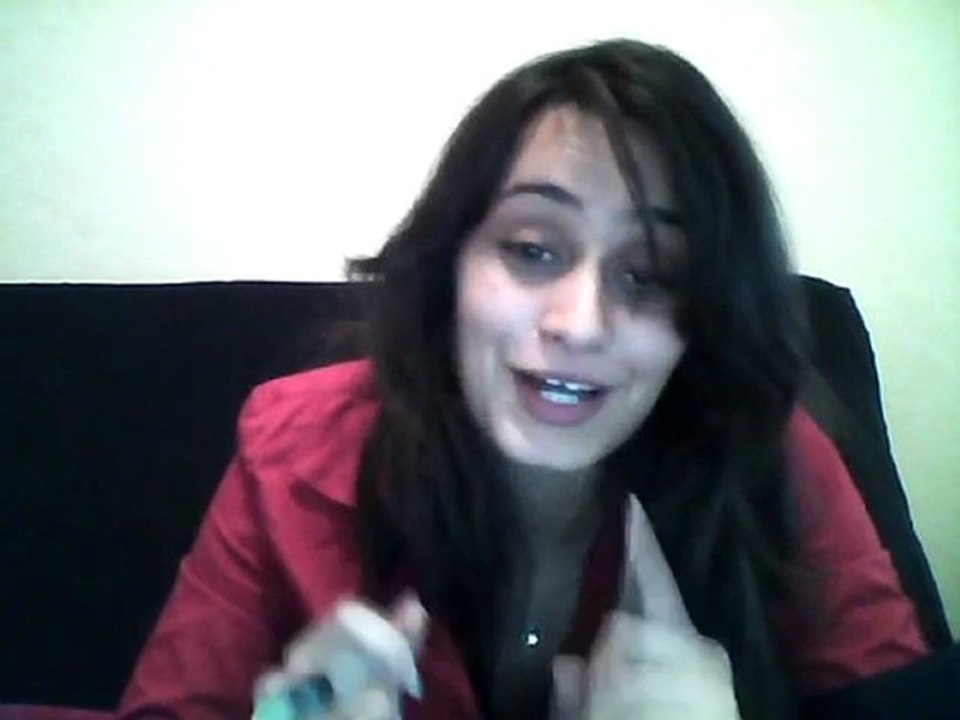 Fille boit 1 litre tequila cul sec : FAKE