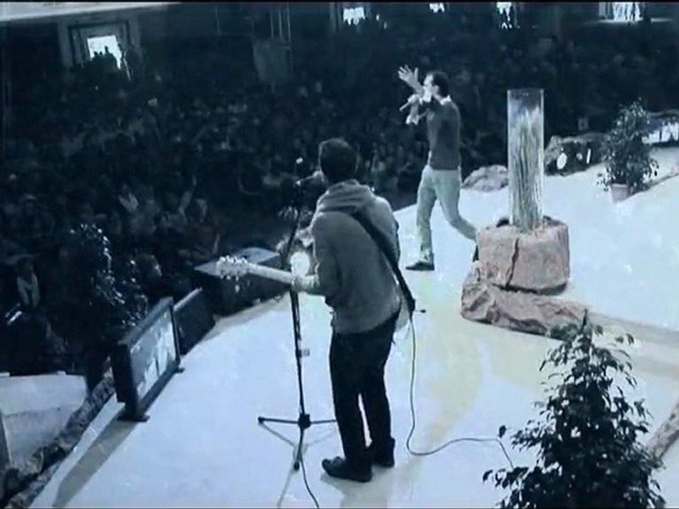 GLORIOUS - Un chant nouveau (Clip Officiel)