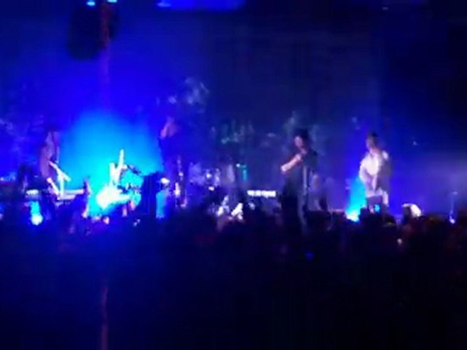 dEUs - Case à Chocs - 6 Décembre 2011 -