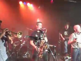 8°6 Crew - Repression (live)