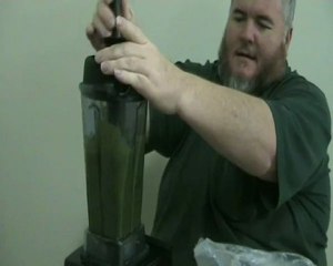 Making A Green Smoothie!