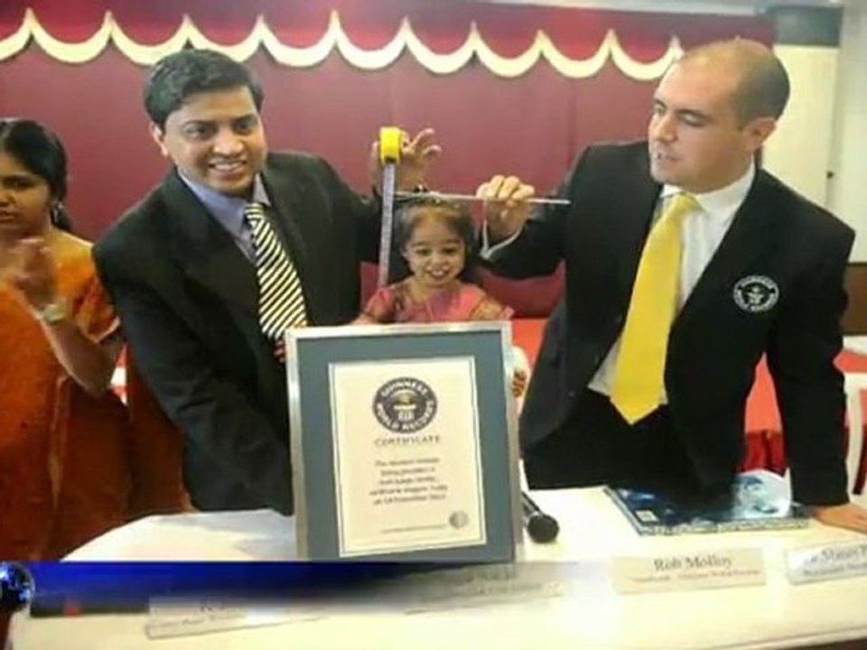 La plus petite femme du monde msure 62,8 centimètres