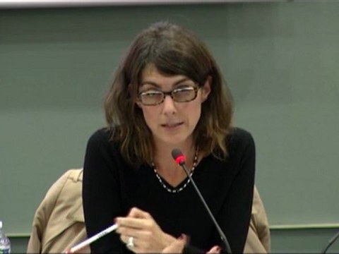 Colloque Villes intermédiaires - Blois - intervention de Claire Juillard