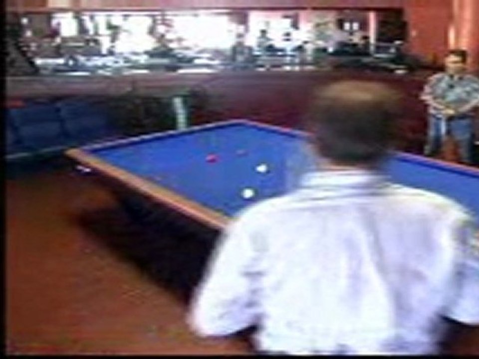 poker sur le tapis vert