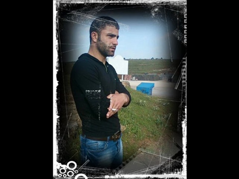 GüLLü Değmezmiş Sana