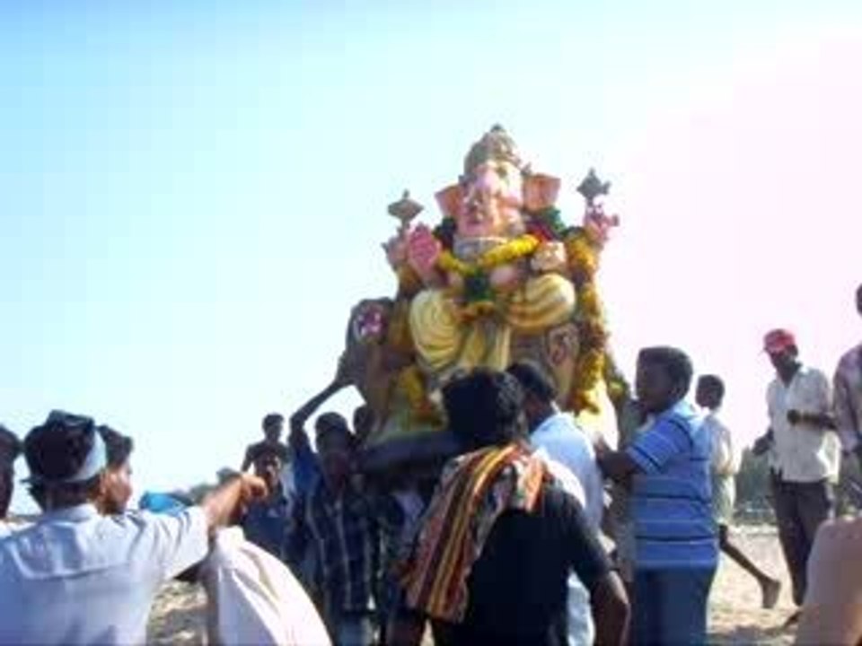 Ganesha versenken