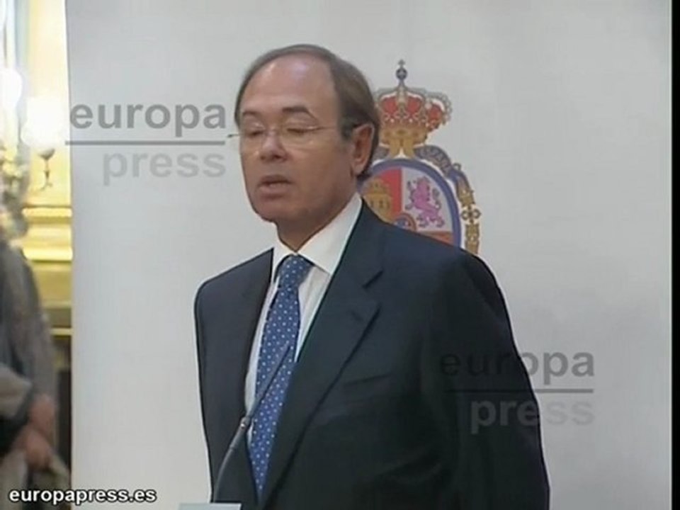 Escudero espera que Rajoy comparezca en el Senado