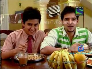 Saas Bina Sasural - 13th December 2011 Video Watch Online