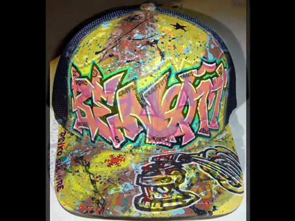 Spécial Casquettes Customisés 2011