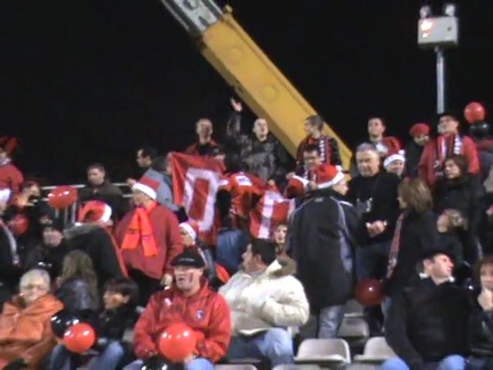 Vidéo des Supporters de l'US OYONNAX RUGBY à Aix en Provence