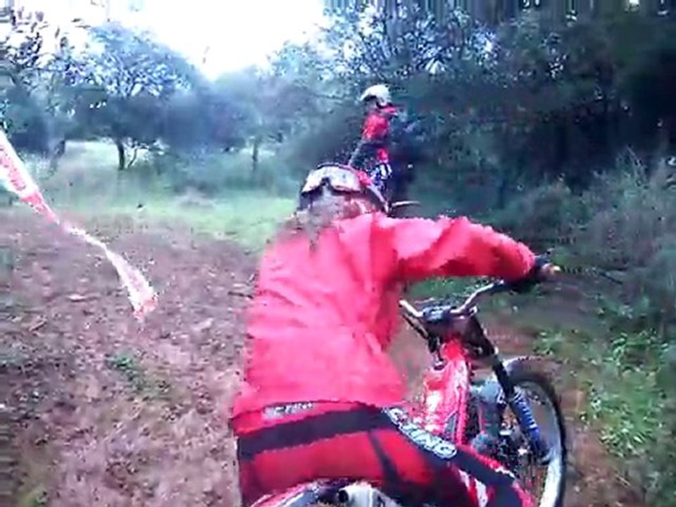 Subida maldita, aqui me quedé con la GAS GAS naranja