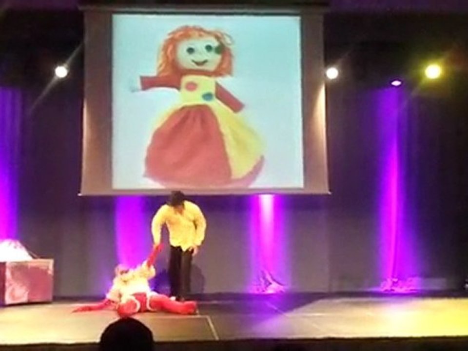 Samba Art, danca de boneca, taniec z żywą lalką