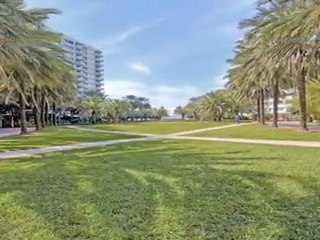 Flamingo South Beach Center Tower Apartments in Miami, ...